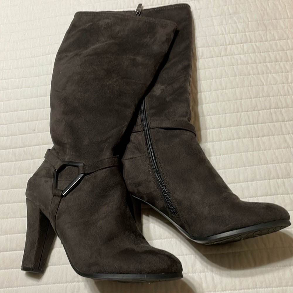 Light brown suede knee boots.